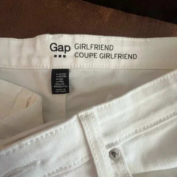 Gap Girlfriend White Jeans - Picture 3 of 7